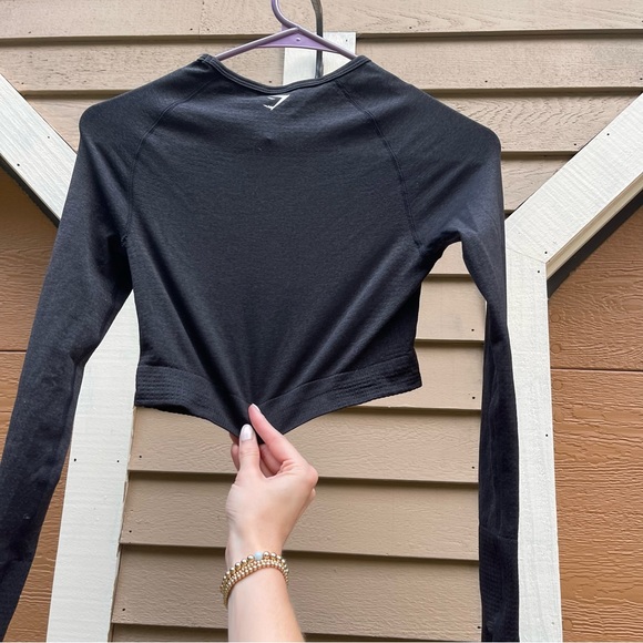 Gymshark Long-sleeved Top - Picture 2 of 3